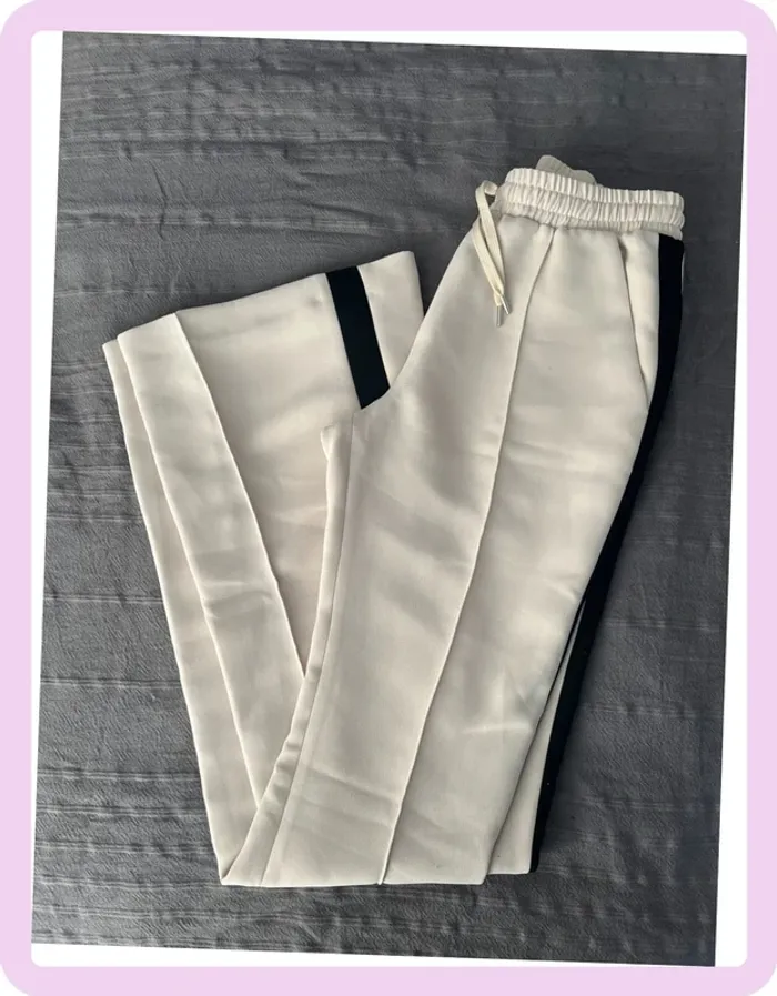Pantalon Fluide Large Beige Barbara Bui Femme – Taille 34, Chic et Confortable