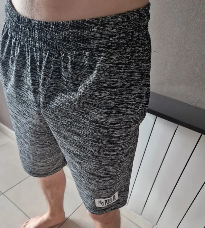 Short NBA gris taille M - photo numéro 2