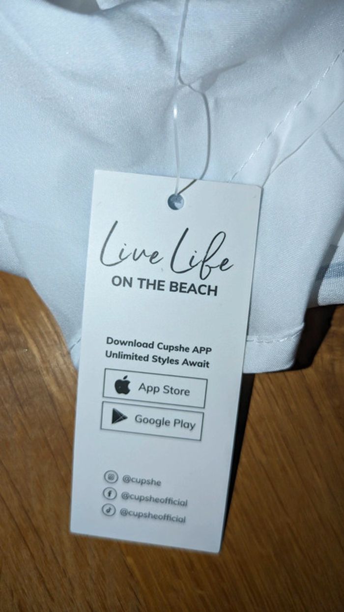 Robe midi à col surplis sans manche taille S/38 jamais porté - photo numéro 13