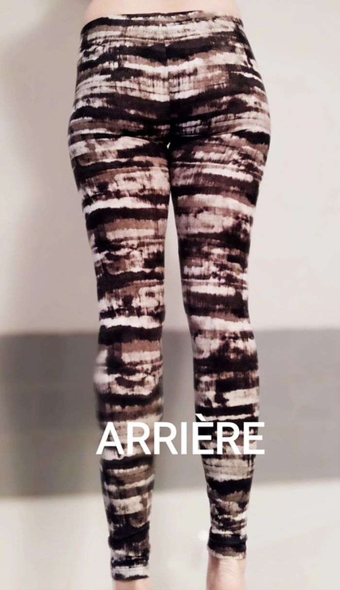 Legging ultra doux NEUF taille M 16€ au lieu de 25€ - photo numéro 4