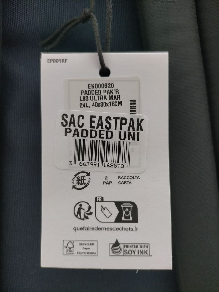 Sac à dos Eastpak bleu marine 24L - photo numéro 6