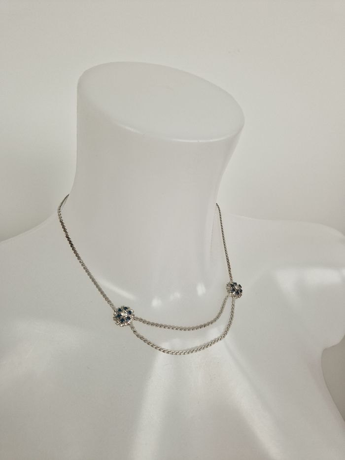 Collier argenté vintage avec pierre couleur saphir - photo numéro 3