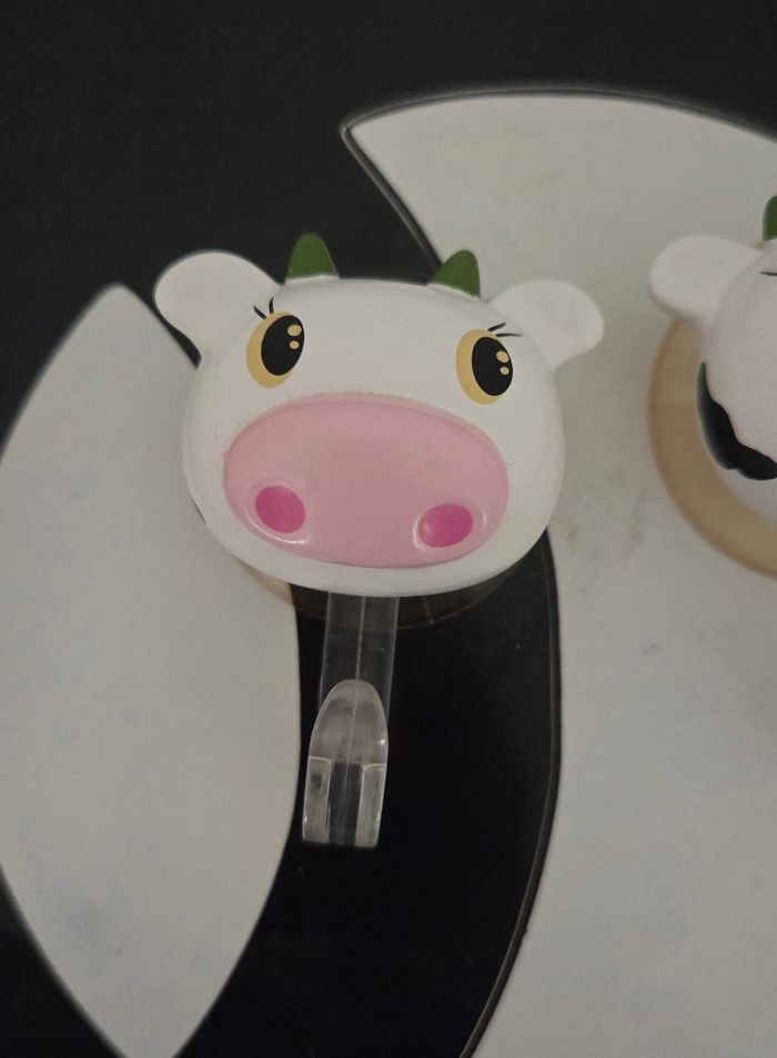 Lot de 4 crochets ventouse vache 🐄 – déco cuisine / salle de bain – style mignon kawaii - photo numéro 5