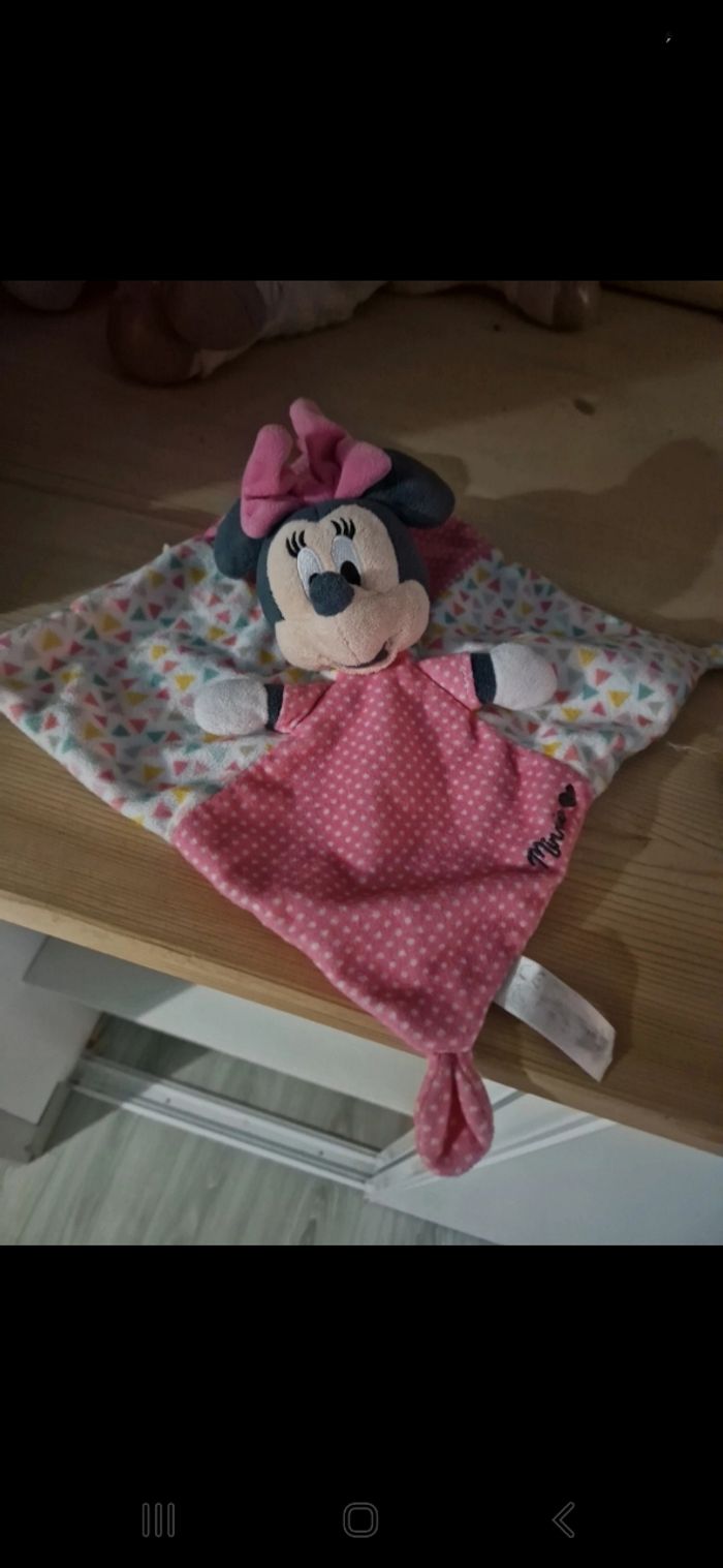 Doudou minnie