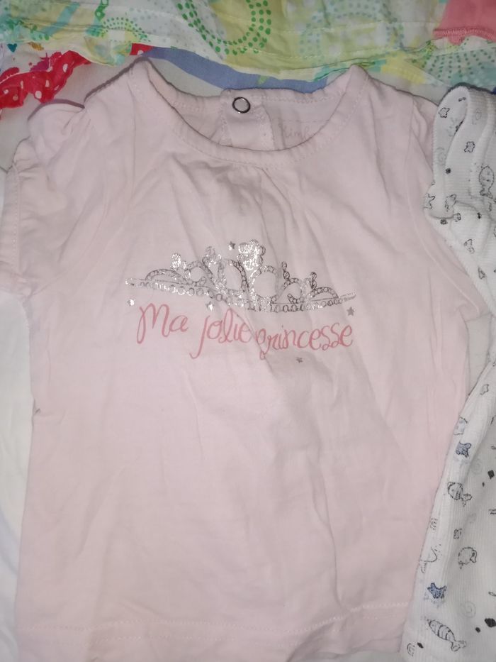 T shirt, tunique 6 mois TBE - photo numéro 4