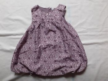 Robe  lilas petits motifs blancs et roses