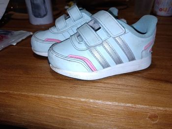 Adidas t. 21