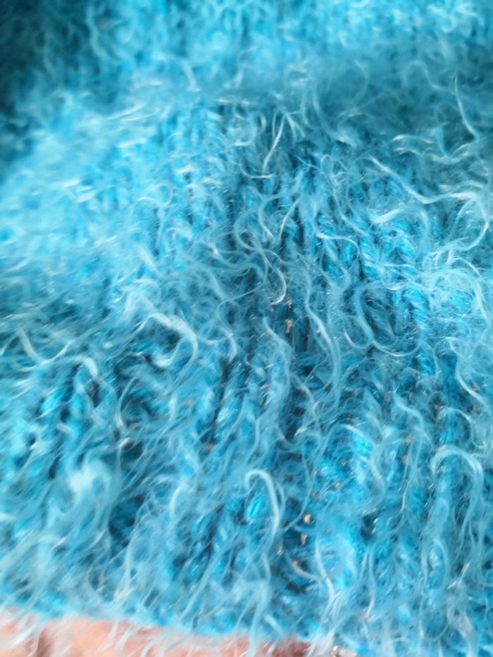 Pull chaud turquoise - photo numéro 3