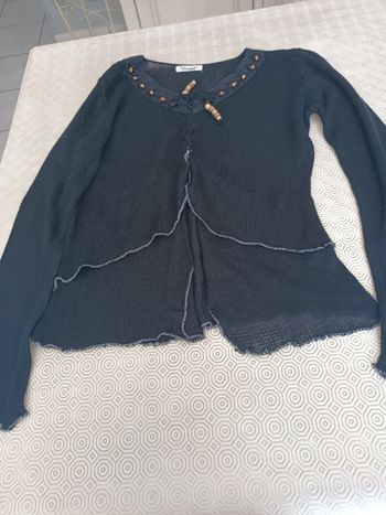 Pull Taille M marque vernal noir