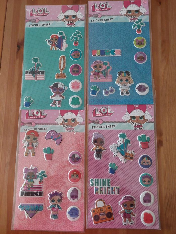 Lot stickers poupées LOL