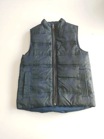 Gilet sans manche T 6 ans