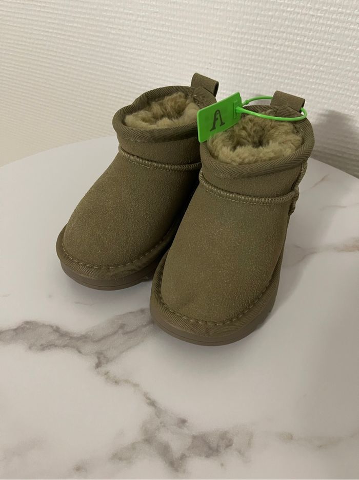 Ugg fille