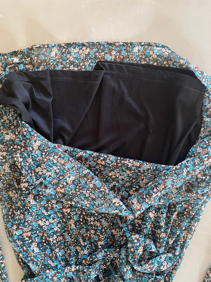 Robe Only liberty à fleurs bleues et marrons taille S - photo numéro 12