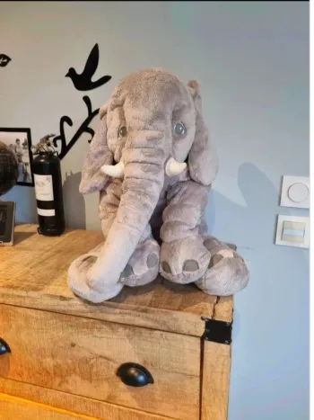 Peluche éléphant ikea