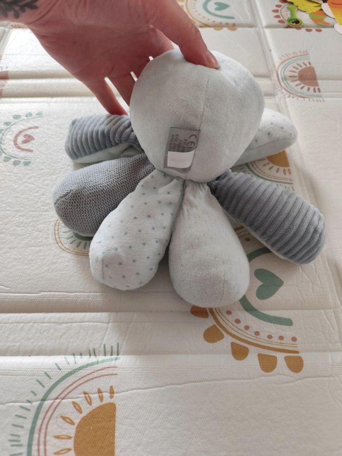 Peluche multi activité poulpe pieuvre Nattou - photo numéro 2
