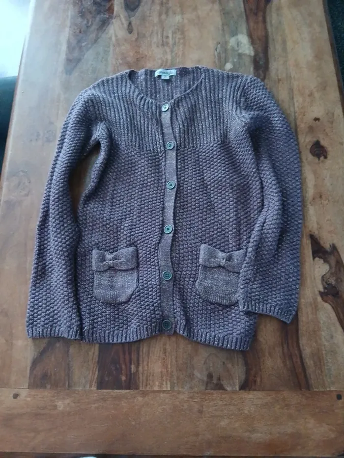 Gilet fille taille 10 ans