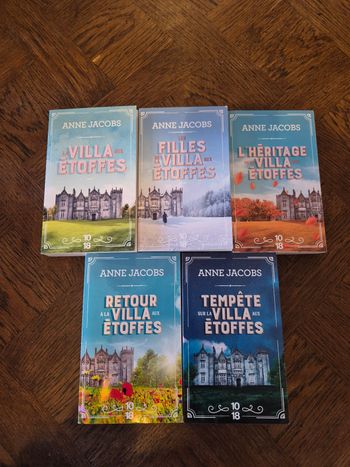 Saga de livres La Villa aux étoffes d'Anne Jacobs Tome 1 à 5