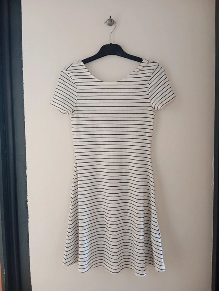 Robe été forme danseuse style marinière taille S - photo numéro 3