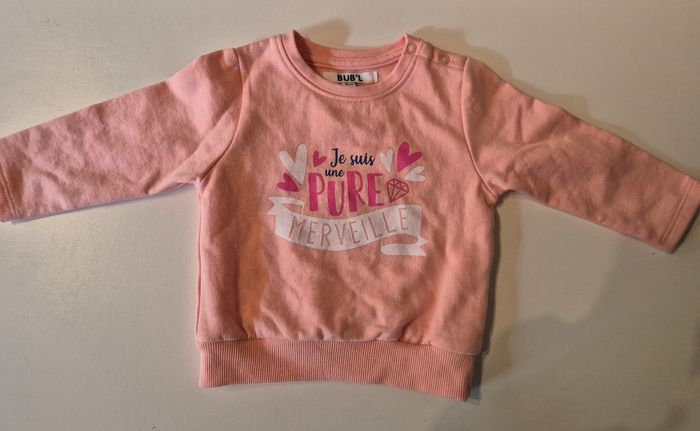 Lot pull et pantalon 9 mois bébé fille - photo numéro 2