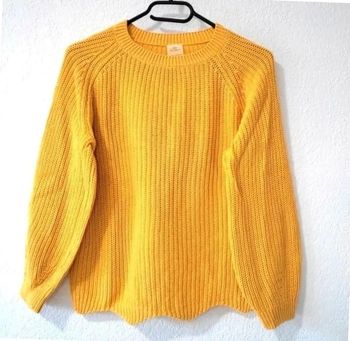 Pull jaune moutarde en tricot pour fille 8 ans 128 cms. Zara knitwear en très bon état