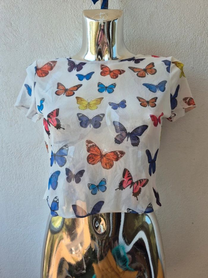 T-shirt court motif papillon transparent