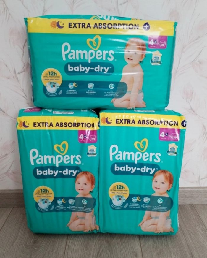 Couche pampers Baby Dry