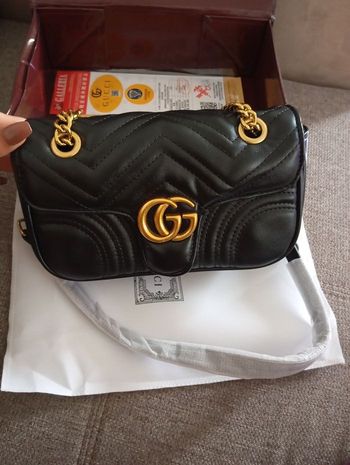 SAC GUCCI NEUF NOIR AVEC BOÎTE