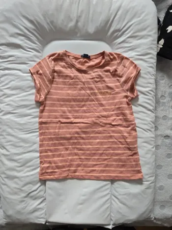 Tee shirt kiabi taille 6 ans