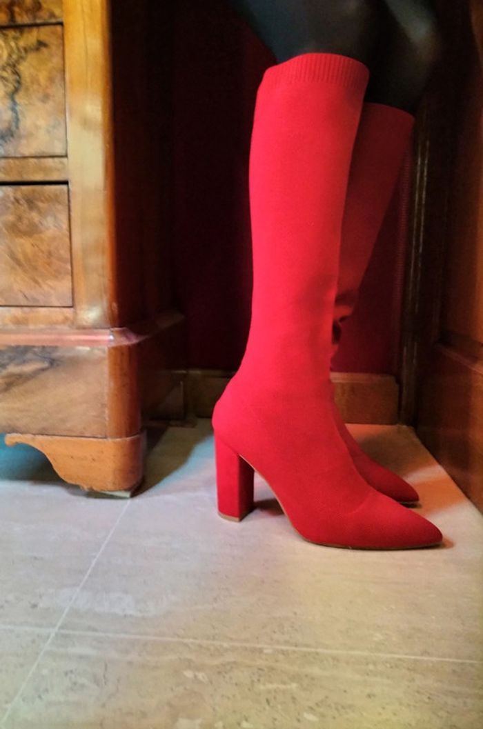 Bottes chaussettes rouges