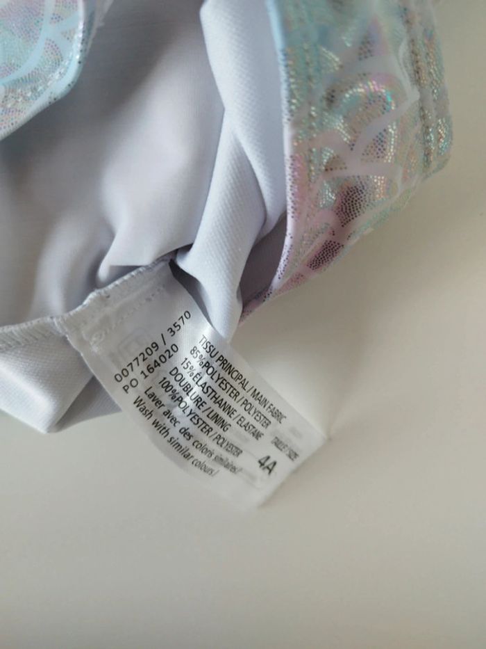 Maillot de bain assorti au bonnet de bain une pièce fille sirène 4 ans - photo numéro 5