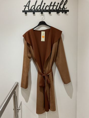 Trench en suédine femme taille unique (36-42)- neuf avec étiquette 