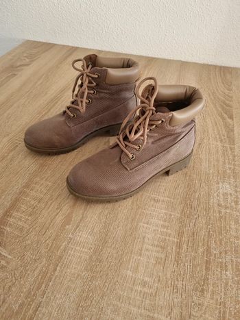 Chaussure creeks