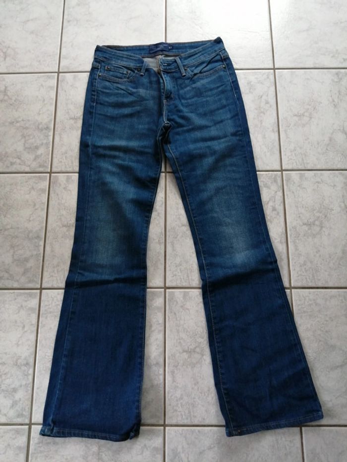 Jean botcut levi's