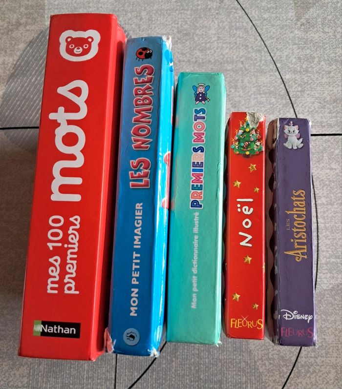 Lot 5 livres pour bébé - photo numéro 3