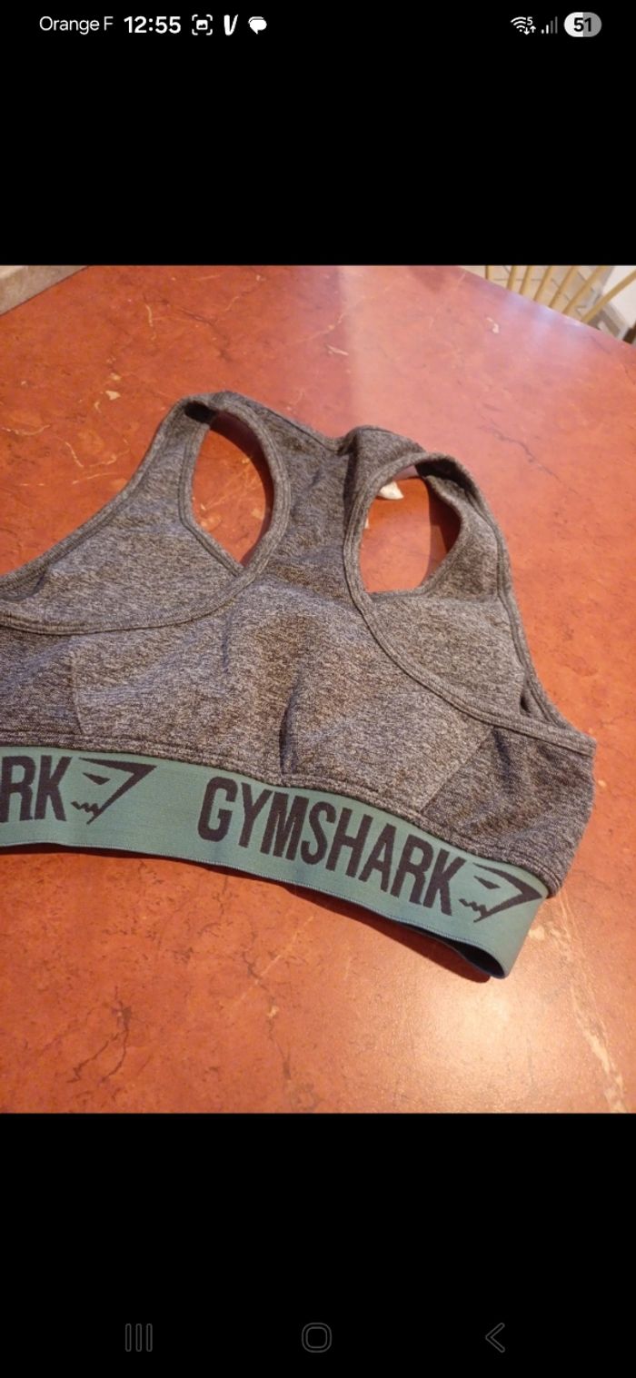 Brassière Gymshark taille M - photo numéro 4