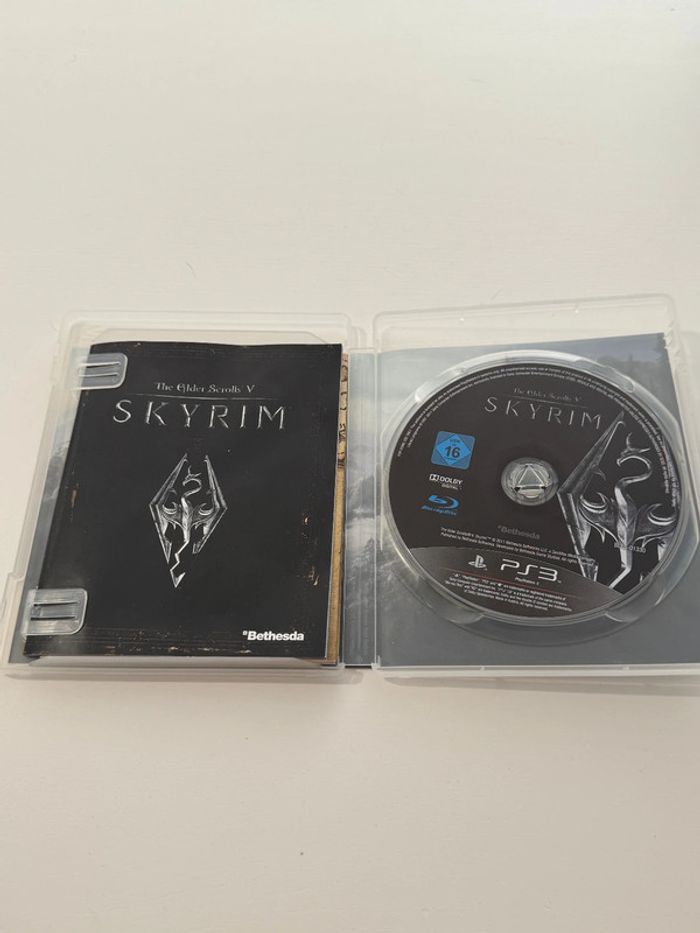The Elder Scrolls V: Skyrim - BE - PS3 - photo numéro 3