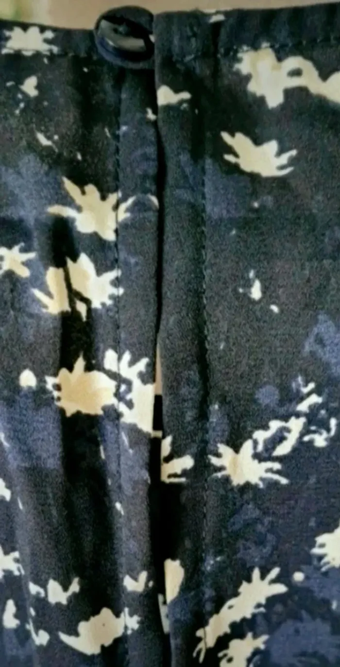 Combishort bleu marine imprimé Bershka Taille S - photo numéro 3