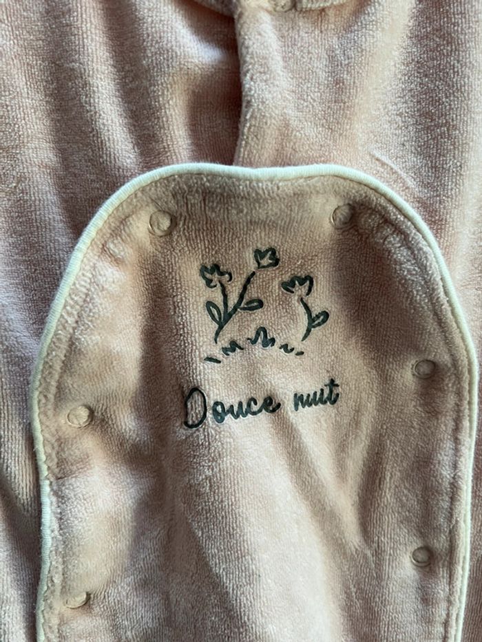 Pyjama rose 6 mois - photo numéro 2