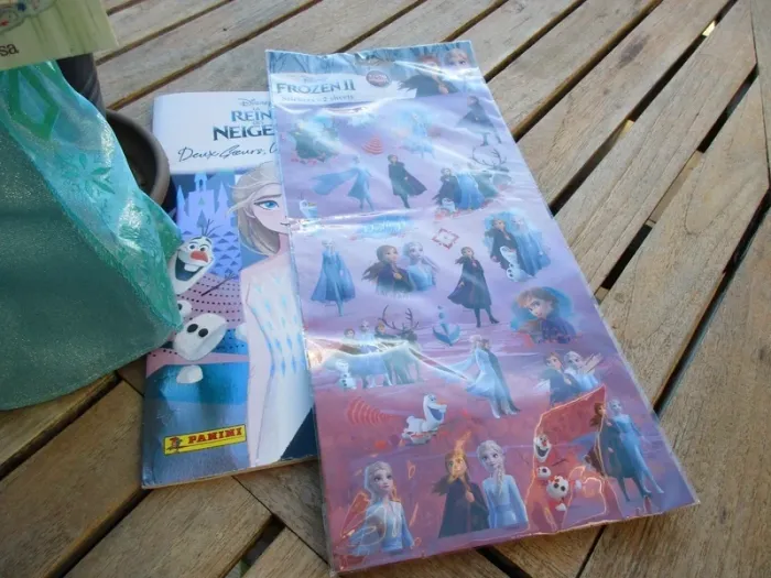 lot disney 26 objets elsa reine des neiges+stickers - photo numéro 5
