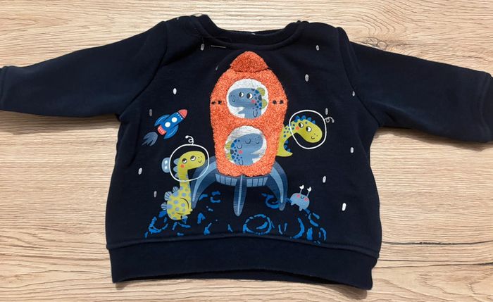 Lot 2 gilets et 1 pull - photo numéro 2