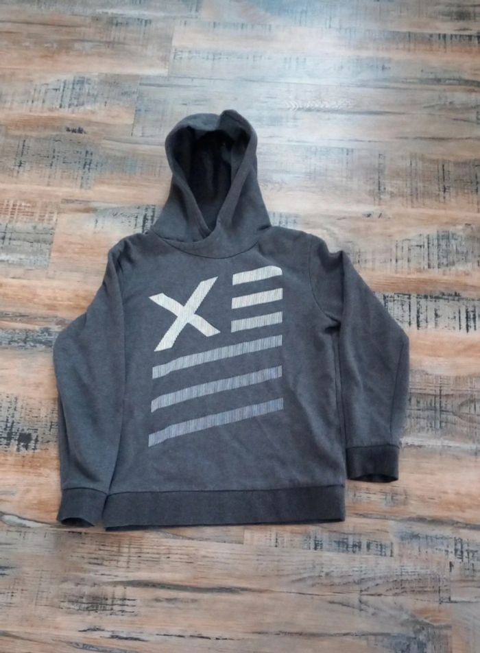 Pull capuche garçon