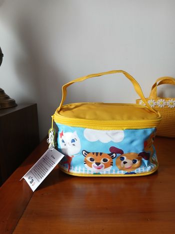 Neuf: Trousse toilette/Enfant motifs Animaux *Draeger Paris