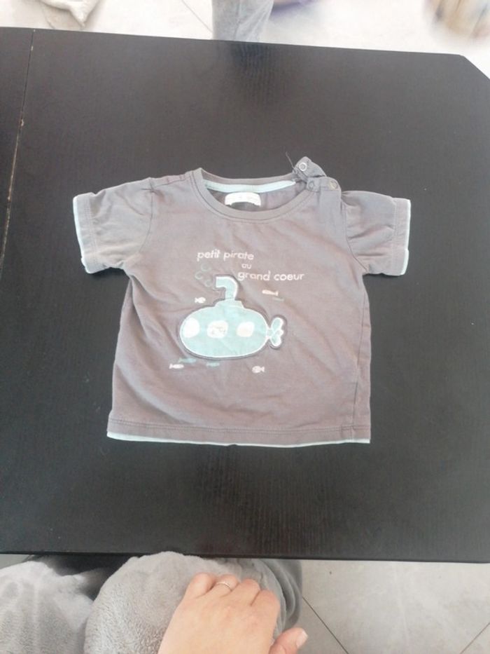 Tee shirt manches courtes mes petits cailloux 18 mois