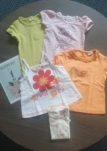 Lot 12 mois manche courte fille bodie Tee-shirt