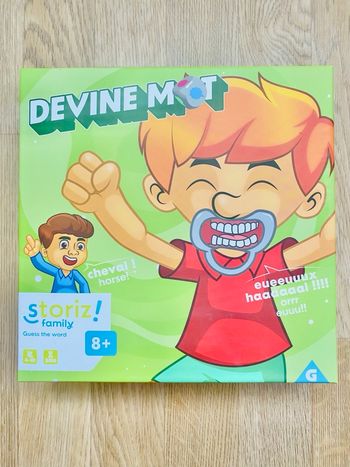 Jeu de société devine mot