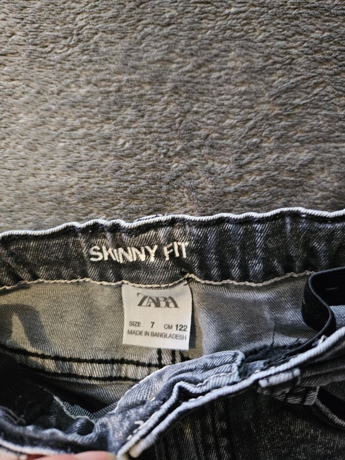 Jean skinny garçon 👦 7 ans (6) - photo numéro 3