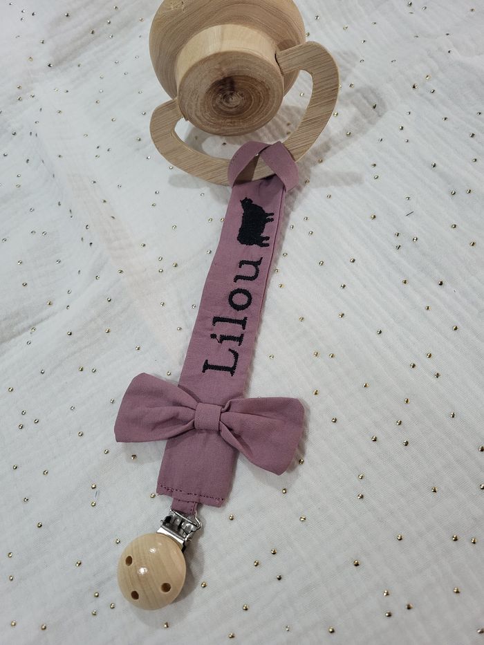 Attache tétine - photo numéro 2