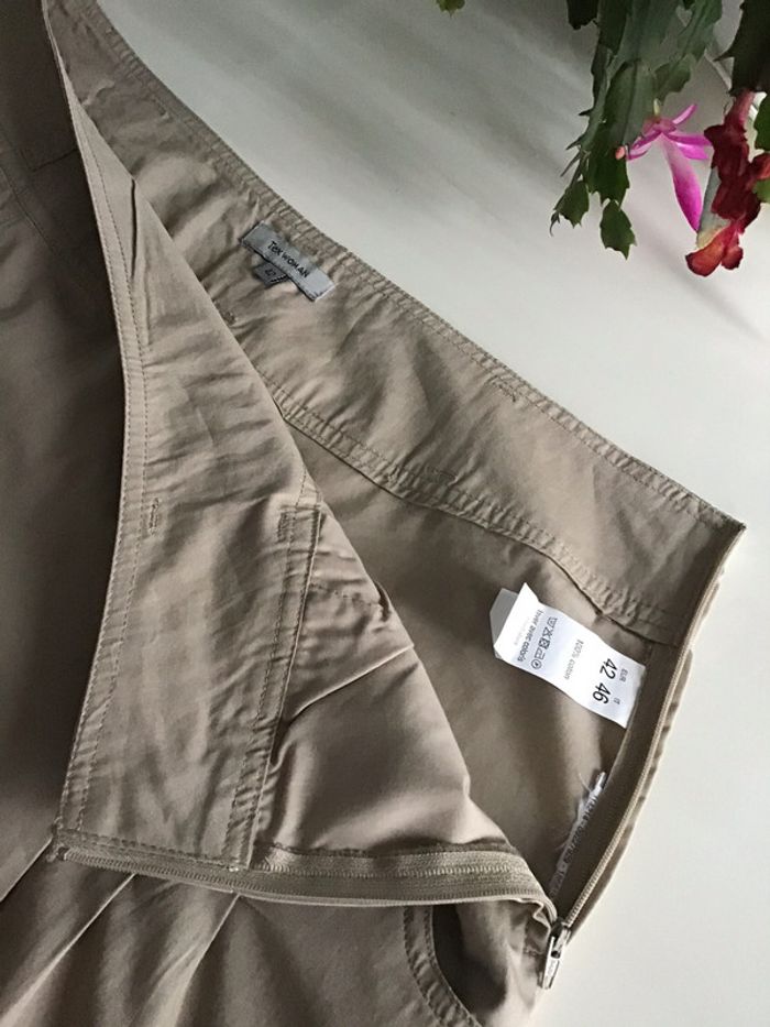 Jupe beige petits plis - photo numéro 4