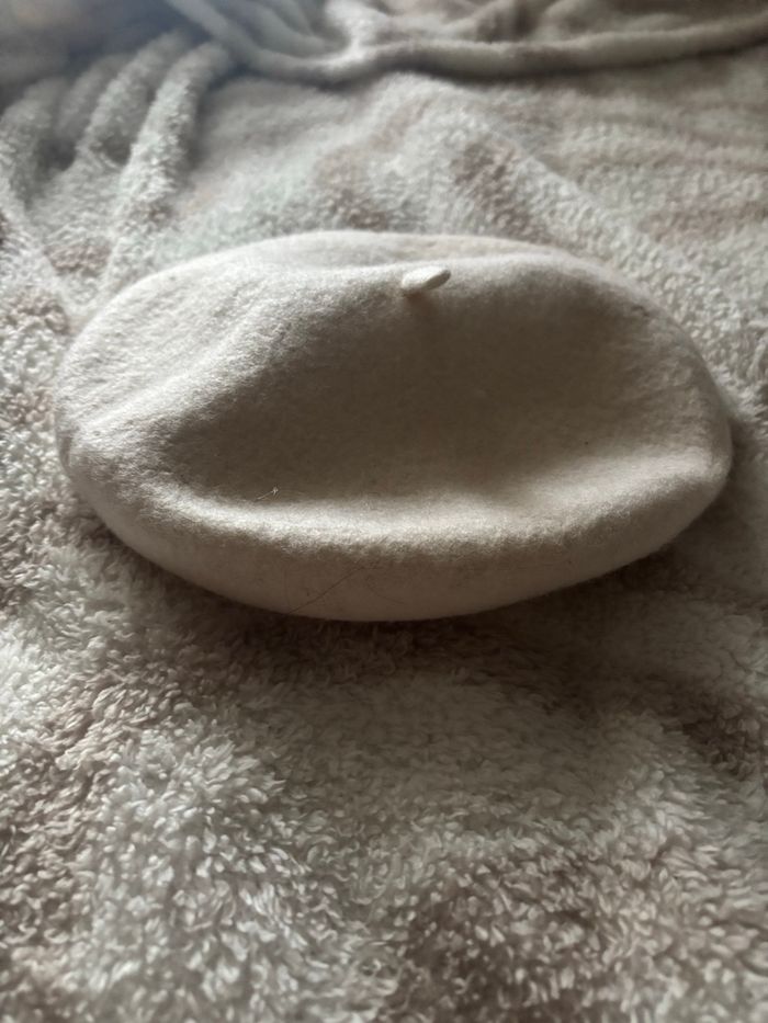 Béret crème