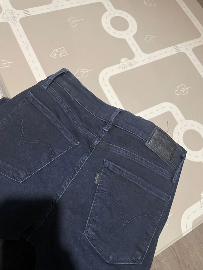 Jean levi’s super skinny 26 - photo numéro 11